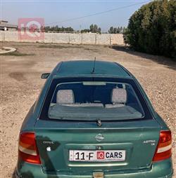 اوبل استرا